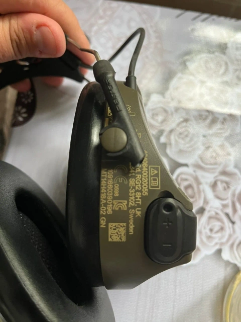 3m PELTOR Comtac активні навушники