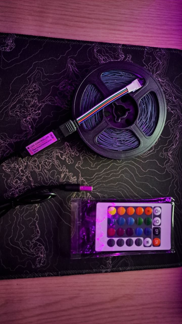 Світлодіодна RGB стрічка YHTM-LED 10м USB з пультом — фото 3