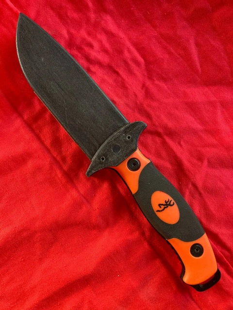 Нож Browning 322325 охотничий с чехлом Orange/Black