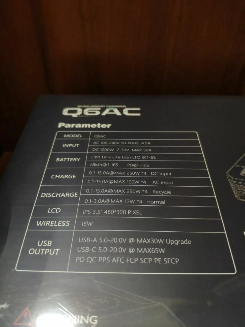 Зарядний пристрій ToolkitRC Q6AC Quad Smart Charger 4-port 6S AC/DC 1000W — фото 2