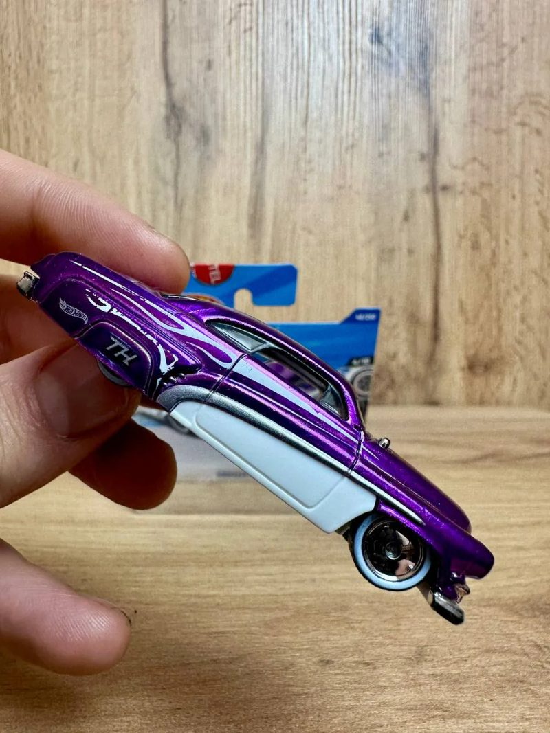 Hot Wheels STH Hirohata Merc Purple — фото 5