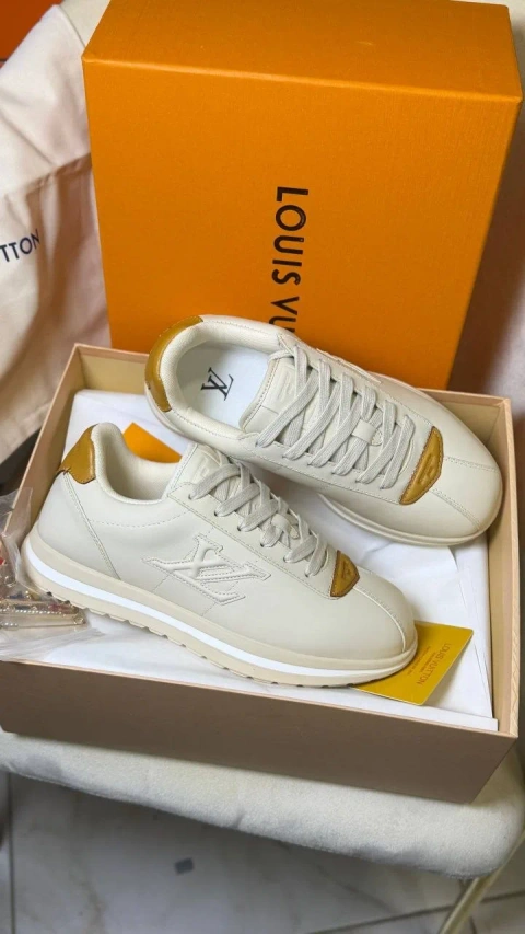 Кросівки Louis Vuitton LV