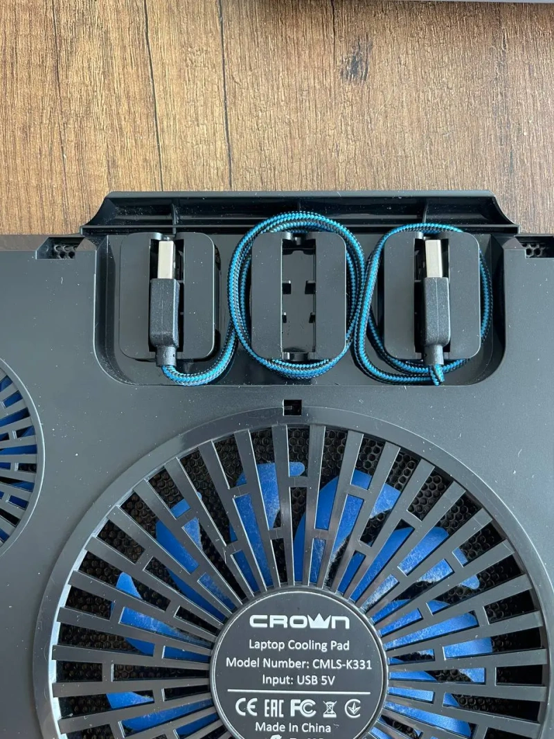 Охолоджувальна підставка для ноутбука Crown CMLS-K331 Black/Blue — фото 3