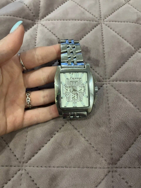 Реплика часов Cartier