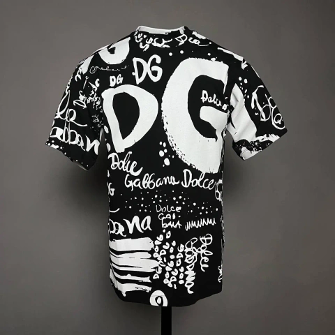 Dolce & Gabbana футболка черная с принтом DG