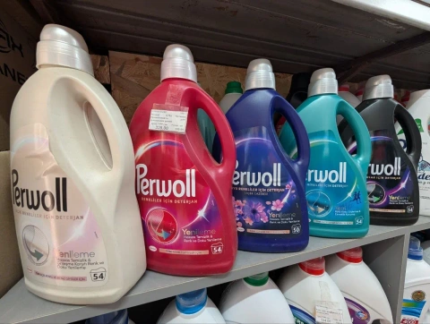 Засіб для прання Perwoll 2.75 л, 54 циклів прання
