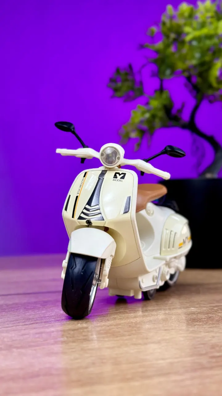 Игрушечный скутер MY 66 M 1243 с подсветкой и звуком, масштаб 1:10 — фото 2