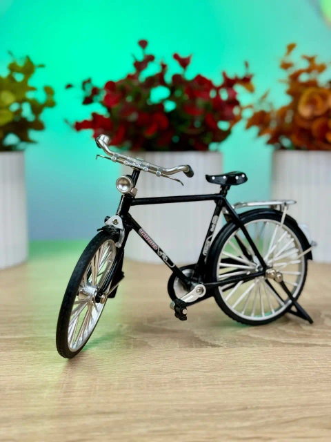 Модель велосипеда "Nostalgic bicycle" металлопластиковая, масштаб 1:18
