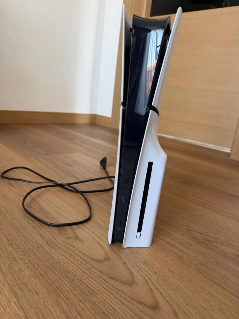 Sony PlayStation 5 Slim Disc Edition — фото 2