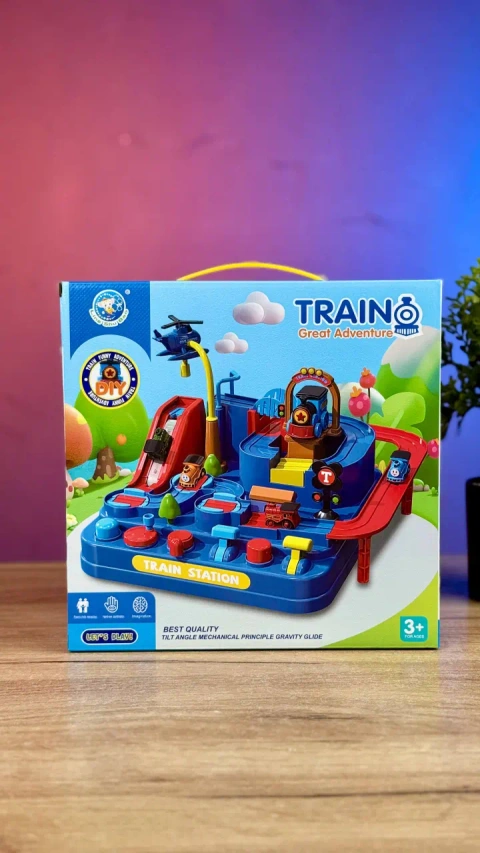 Игровой трек "Train Great Adventure" с машинками и аксессуарами