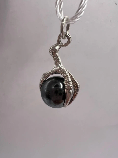 Серебряная подвеска с шариком