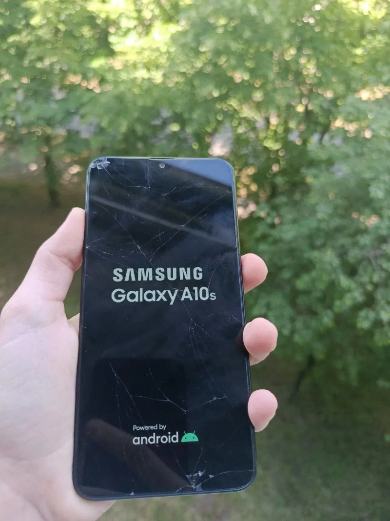 Samsung Galaxy A10s Android смартфон — фото 2