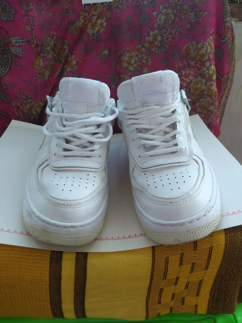 Женские кроссовки Nike Air Force 1 Shadow Triple White — фото 3