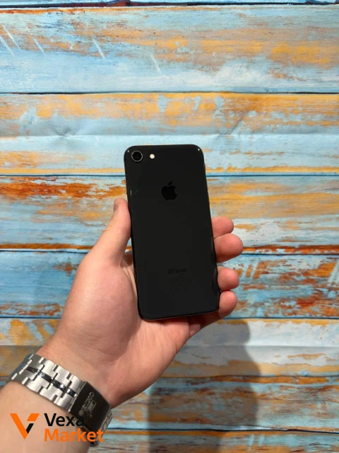 iPhone 8 64GB