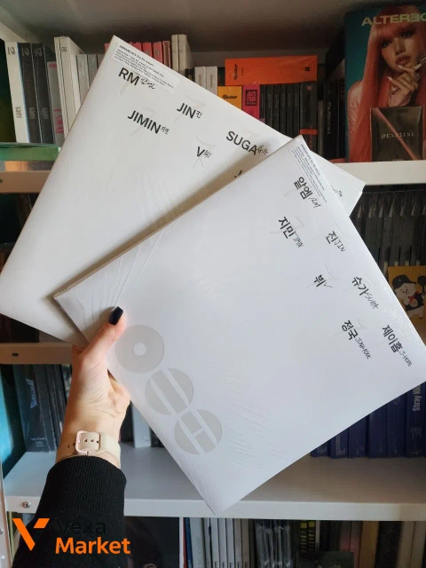 ARIRANG Deluxe Vinyl (B&W Ver/Color ver)