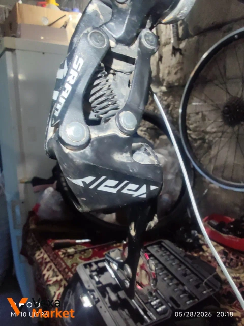 Перемикач задній SRAM Apex 11