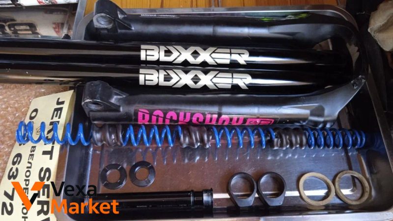 Вилка Rock Shox Boxxer 2018-2019 Coil RC — фото 4