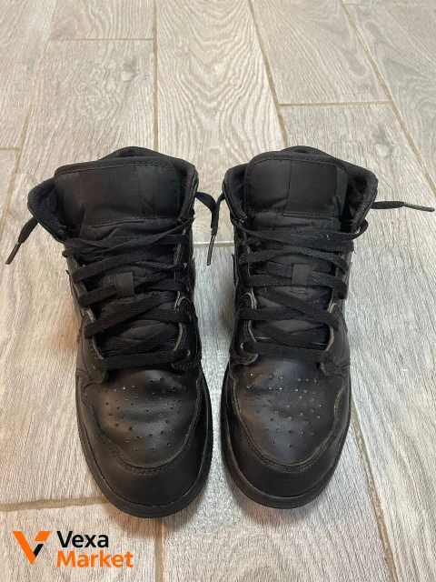 Nike Air Jordan 1 High, размер 40
