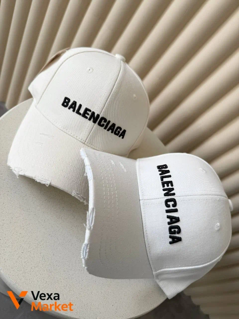 Кепка Balenciaga с вышитым логотипом
