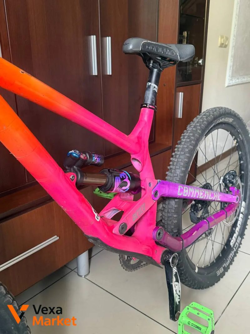 Фреймсет Commencal Furious 2018 с амортом Fox Float X2 Factory Kashima 2020 — фото 3