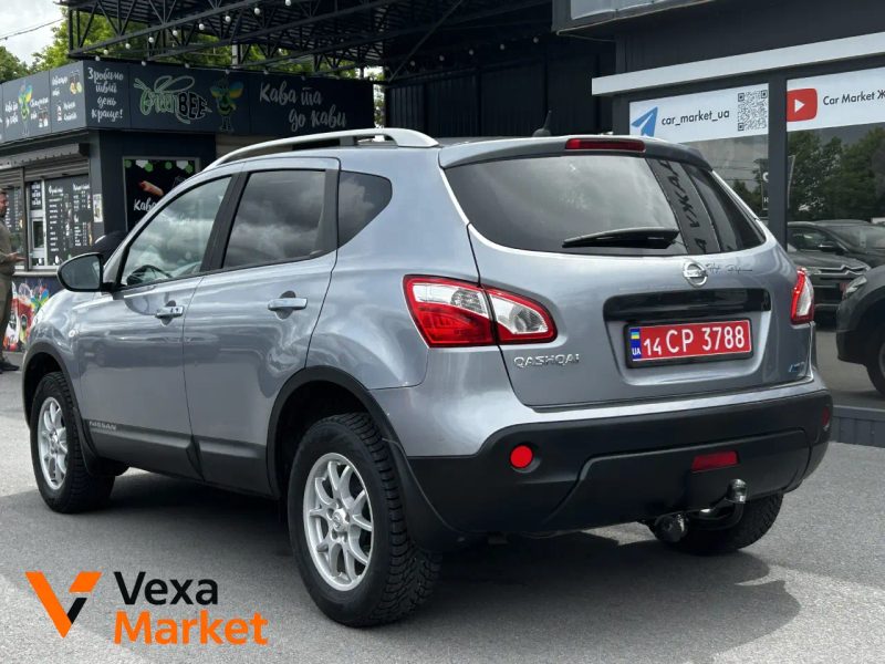 Nissan Qashqai 2010 Дизель 1.5 л. Механика Передний привод Серый — фото 3