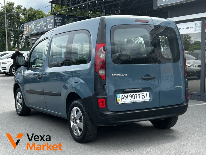 Renault Kangoo 2010 Дизель 1.5 л. — фото 3