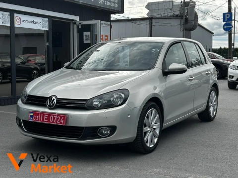 Volkswagen Golf 2009 1.8 Бензин Автомат Сірий