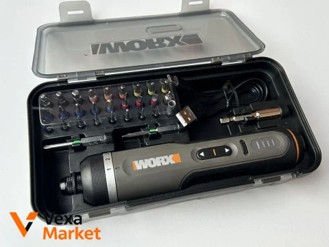 Аккумуляторная отвертка Worx WX242 с насадками в кейсе