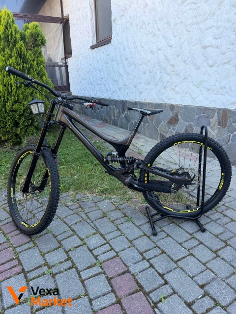 Горный велосипед Specialized Demo 8 L 2017