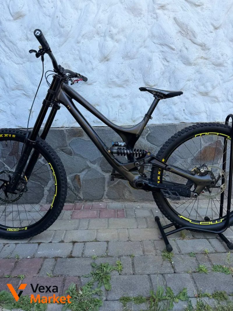 Горный велосипед Specialized Demo 8 L 2017 — фото 2