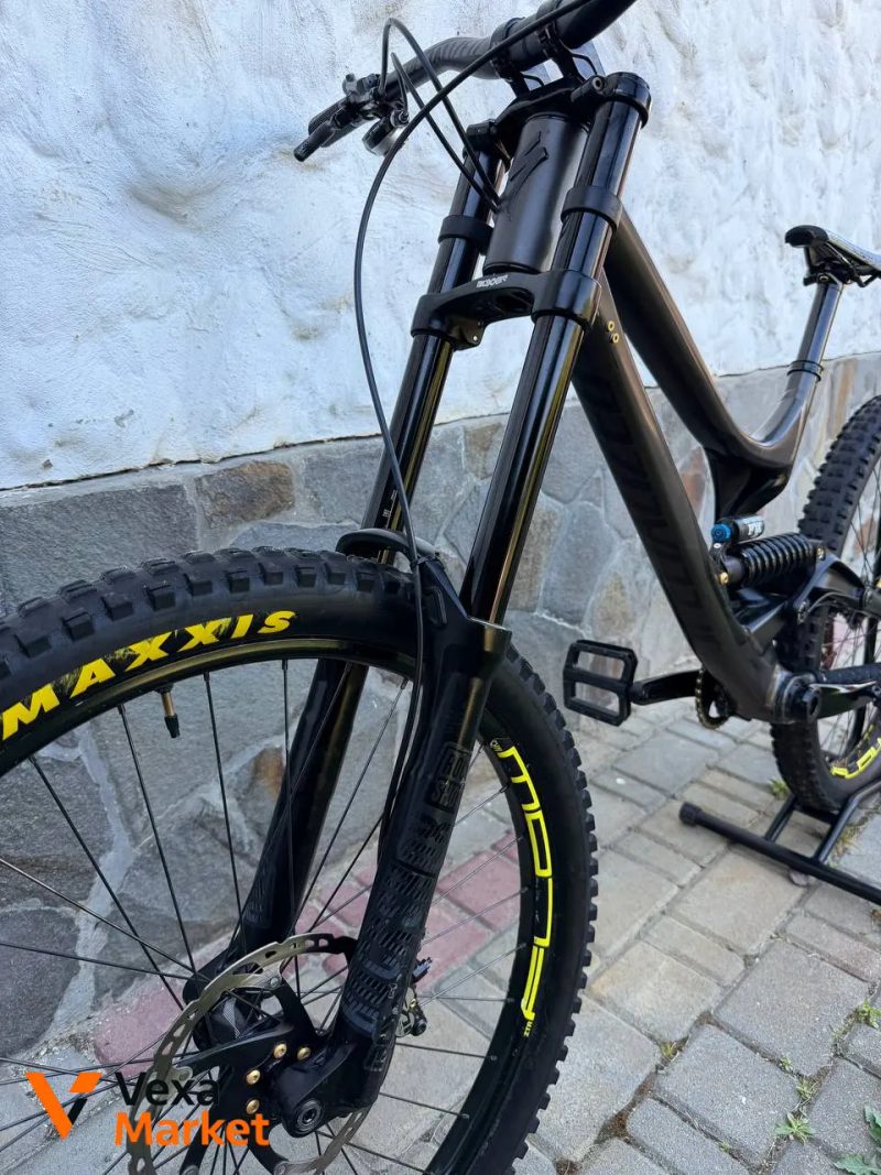 Горный велосипед Specialized Demo 8 L 2017 — фото 6