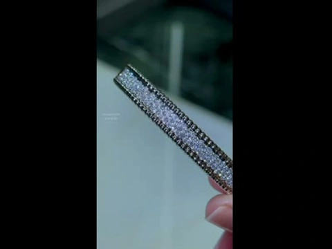 Van Cleef & Arpels Perlée браслет с бриллиантами, 3 ряда, средняя модель, 18К золото, 29.98 г, размер 17