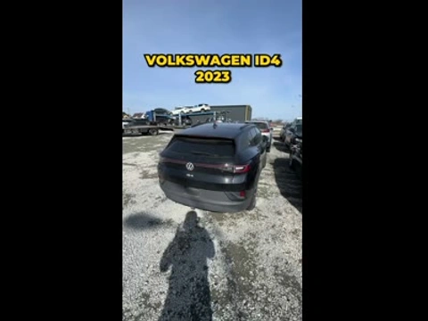 Volkswagen ID.4 Pro 2023 Электромобиль