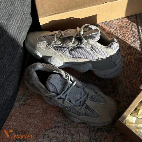 Adidas Yeezy 500