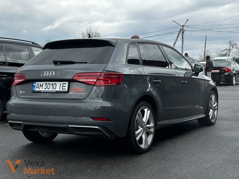 Audi A3 8V (FL) 2020 Гибрид (PHEV) 1.4 л. Автомат Передний Серый — фото 2