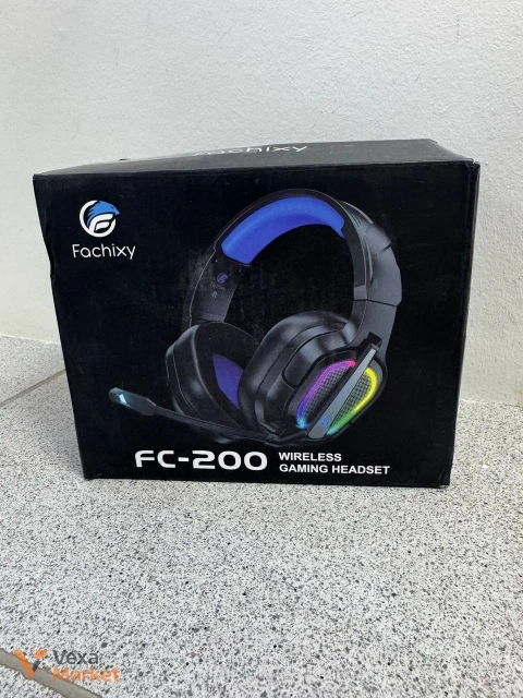 Беспроводные игровые наушники Fachixy FC-200 с подсветкой и микрофоном