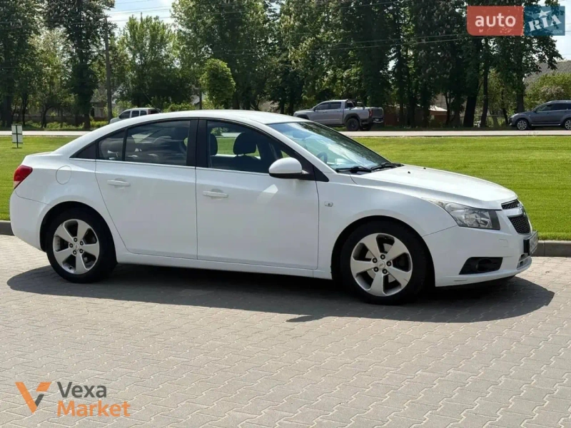 Chevrolet Cruze 2012 2.0L Дизель — фото 4