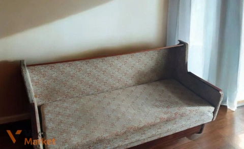 Диван розкладний з поличкою