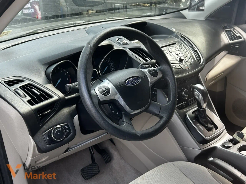 Ford Escape 2013 2.0 л. Автомат Чорний — фото 4