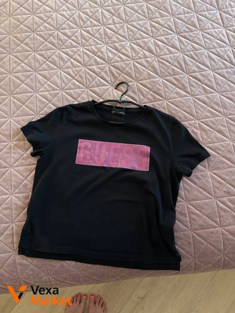 Футболка Guess черная женская