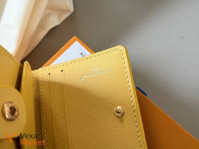 Гаманець Louis Vuitton шкіряний рожевий 8.5 х 10 см — фото 4
