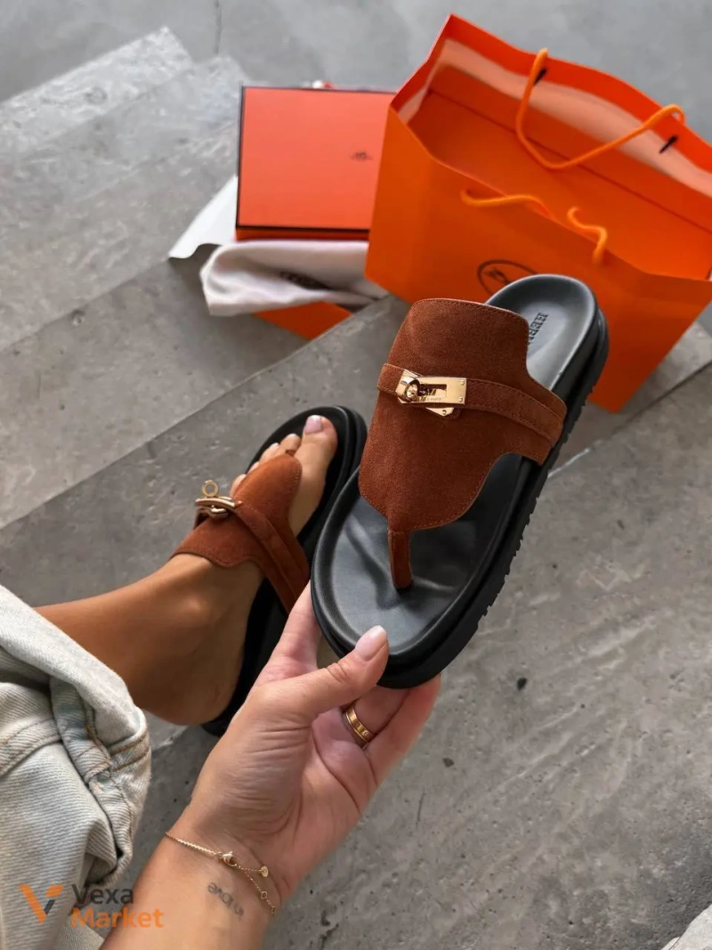 Hermès Empire Sandal Brun Amourette замшевые женские сандалии — фото 7