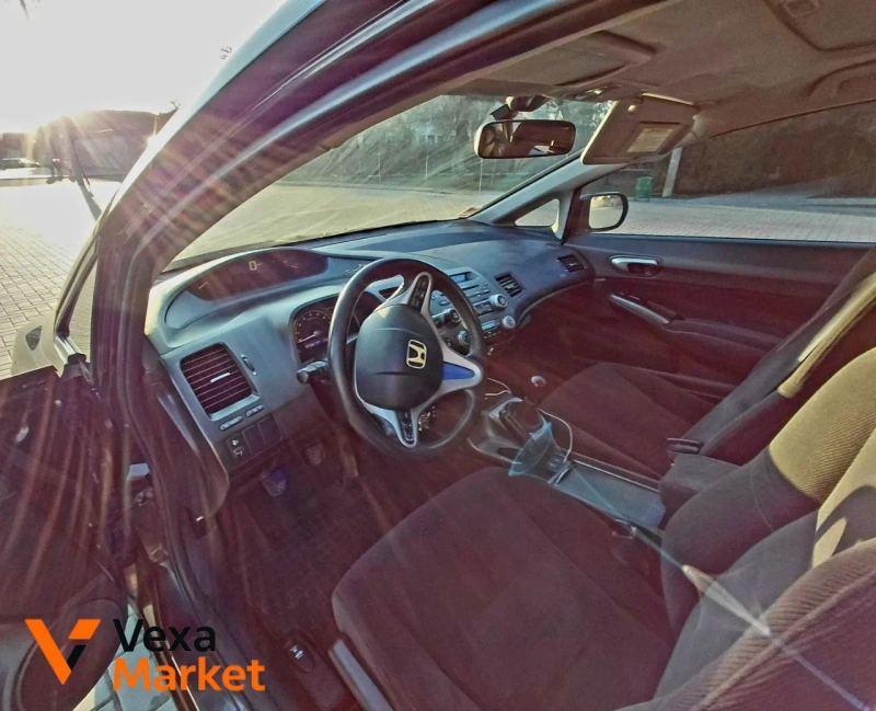 Honda Civic 2006 1.8 бензин — фото 3