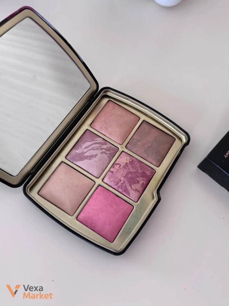 Hourglass Ambient Lighting Unlocked Horse Palette — фото 5