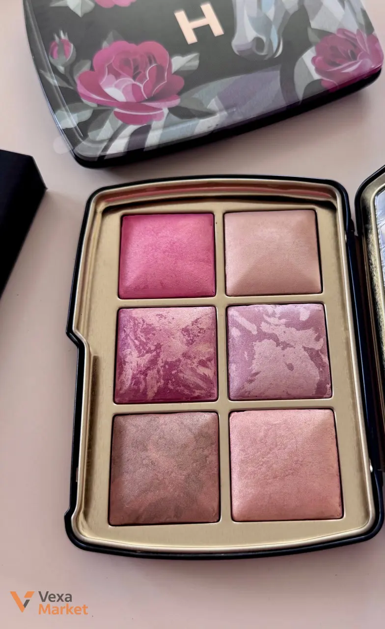 Hourglass Ambient Lighting Unlocked Horse Palette — фото 8