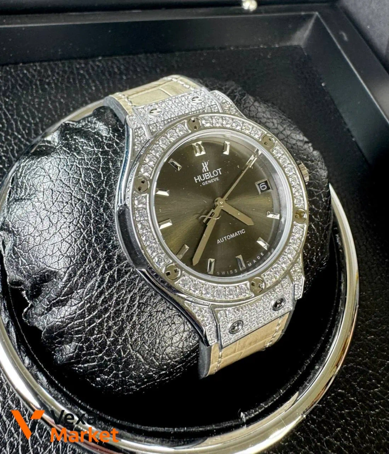 Hublot Classic Fusion 33mm жіночий годинник — фото 4