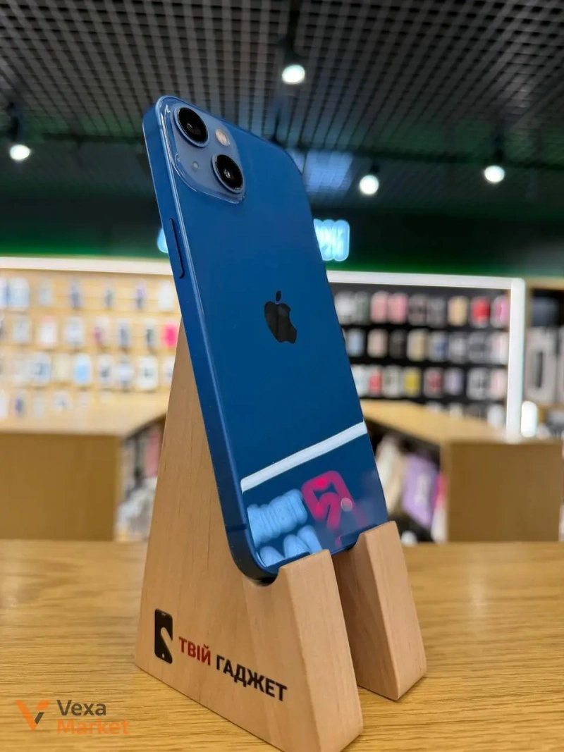 iPhone 13 128GB Blue — фото 2
