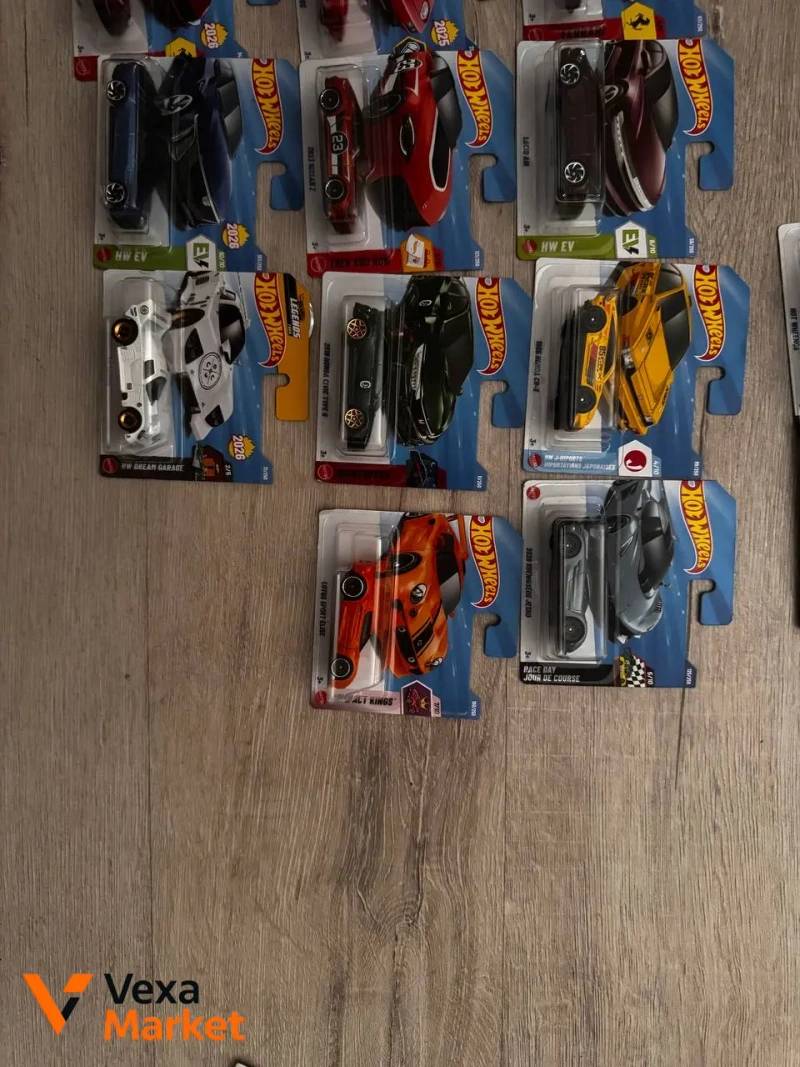 Колекційні моделі автомобілів Hot Wheels — фото 2