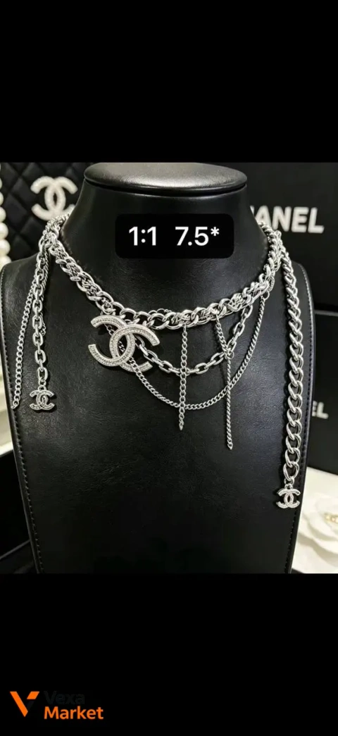 Кольє Chanel з кристалами