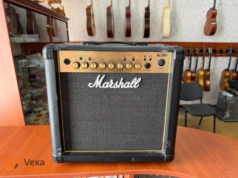 Комбопідсилювач для електрогітари Marshall MG15FX